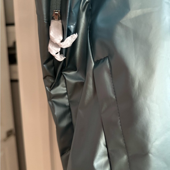 Woodpecker Windshell NWT XL SPEARMINT COLOR - Picture 2 of 10